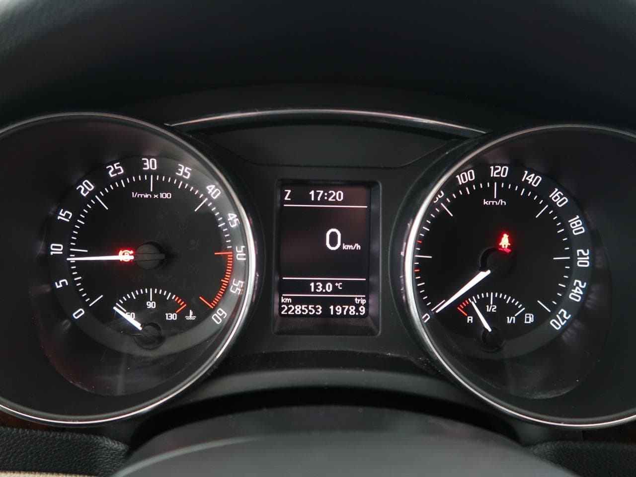 2014 Škoda Superb - 17