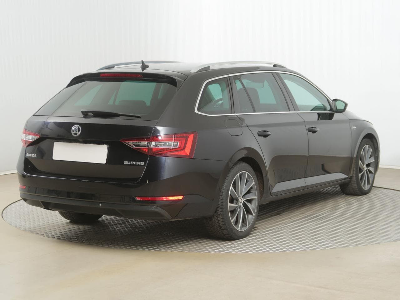 2017 Škoda Superb - 7