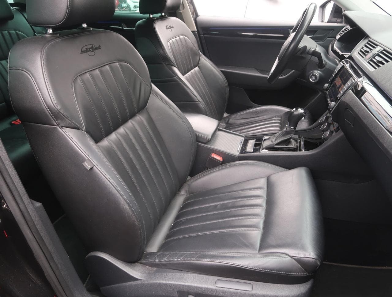 2017 Škoda Superb - 12