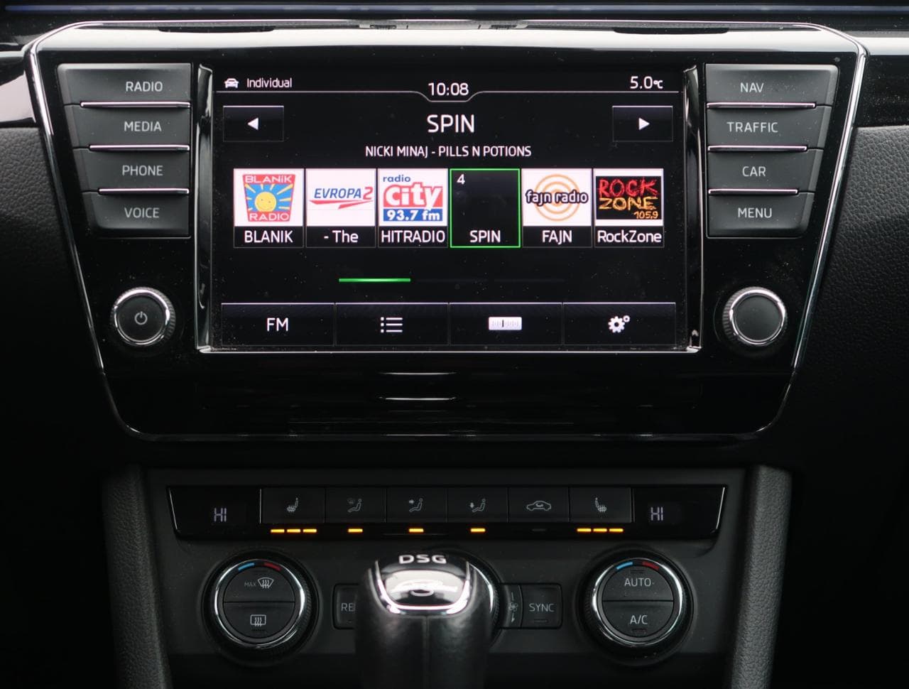 2017 Škoda Superb - 18