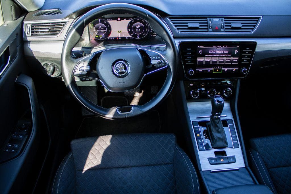 2021 Škoda SUPERB - 18