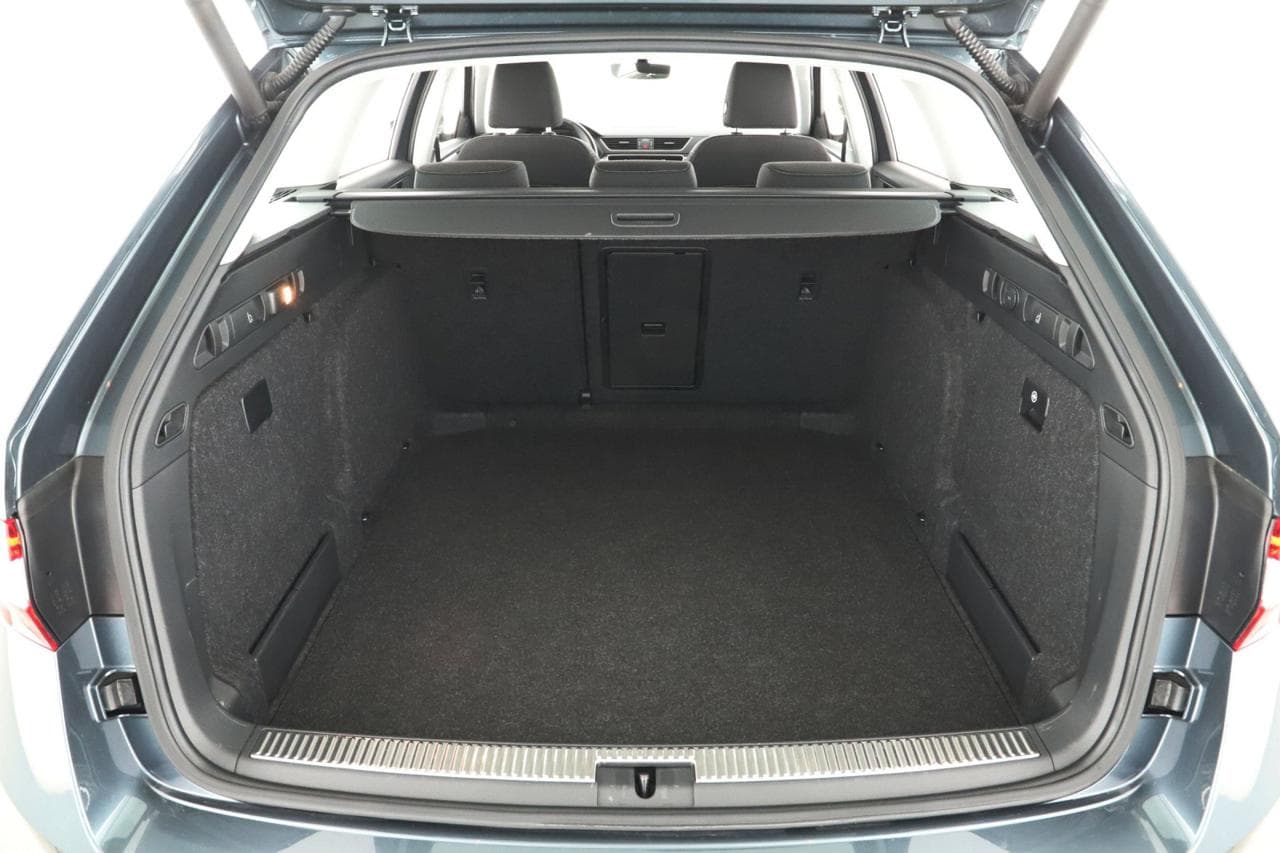 2019 Škoda Superb - 17