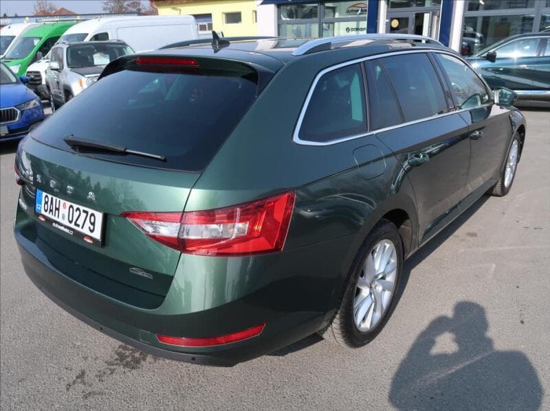2020 Škoda Superb - 3