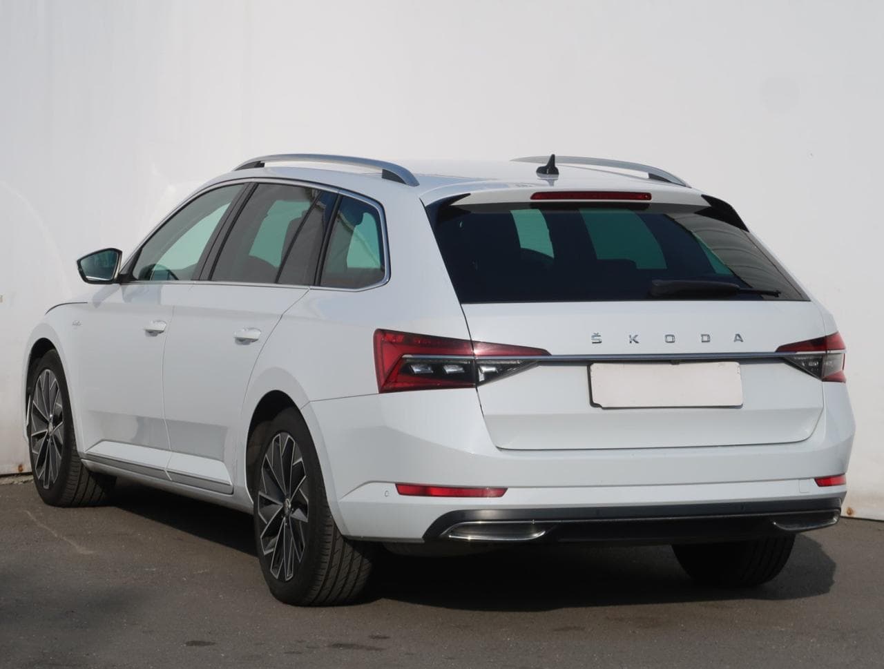 2020 Škoda SUPERB - 5