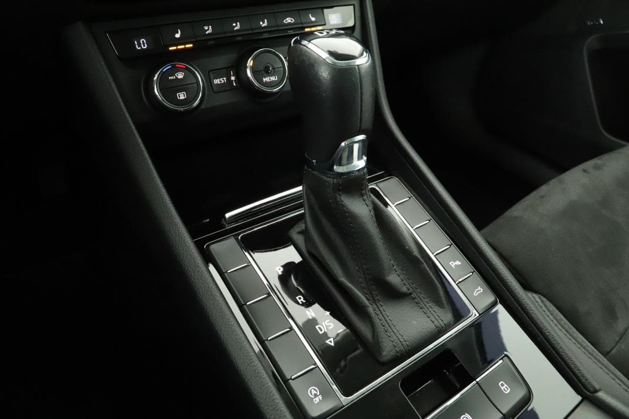 2016 Škoda Superb - 18