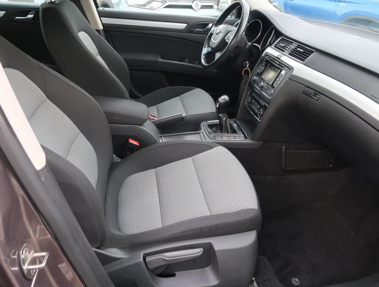 2010 Škoda Superb - 12