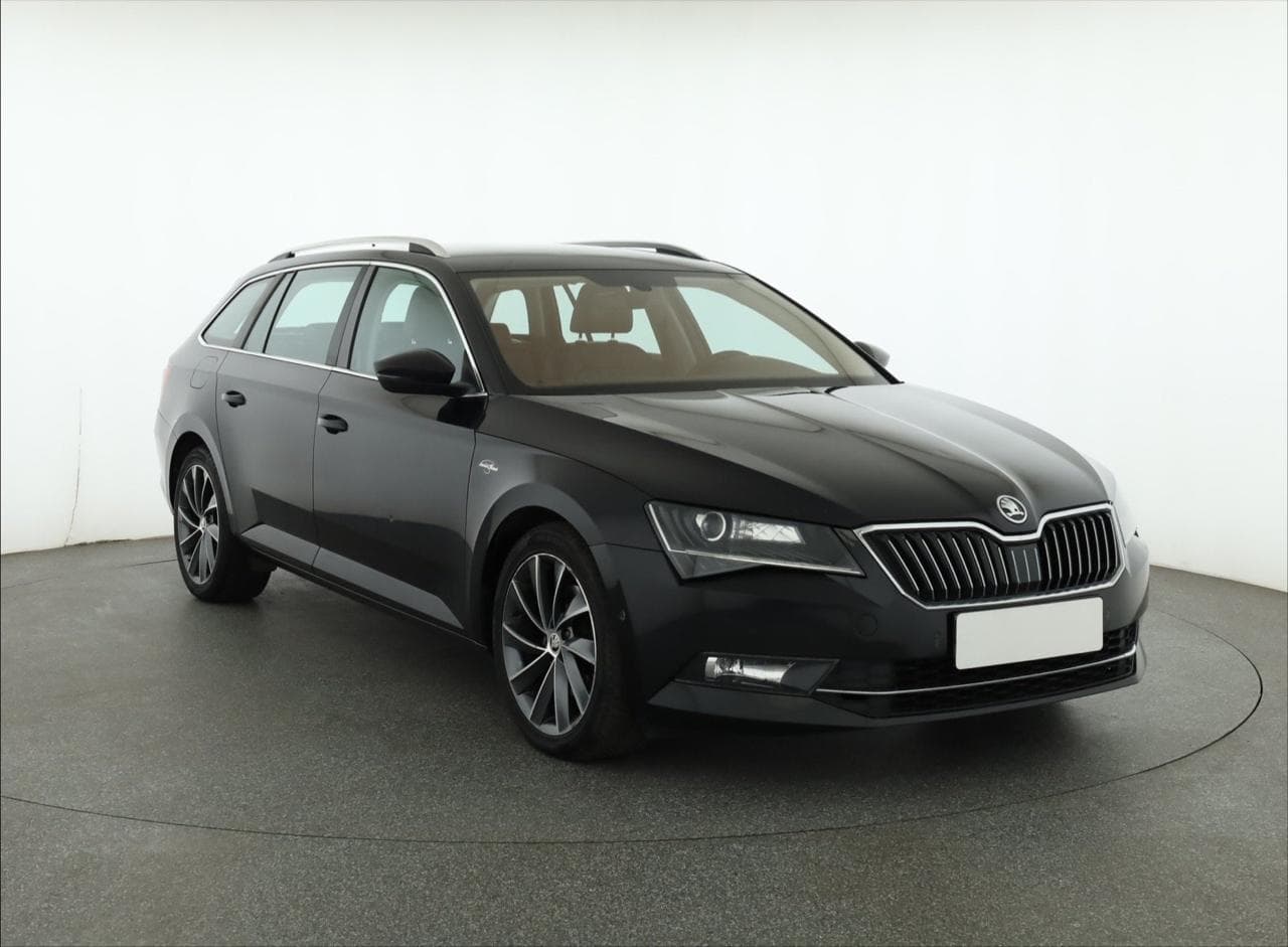 Škoda Superb 2.0 TDI 140kW kombi