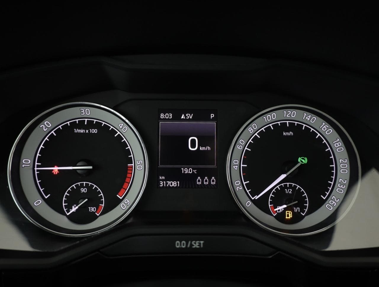 2016 Škoda Superb - 15