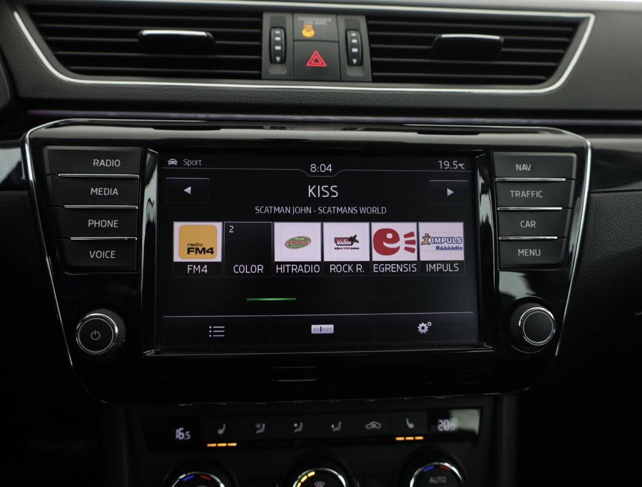 2016 Škoda Superb - 17