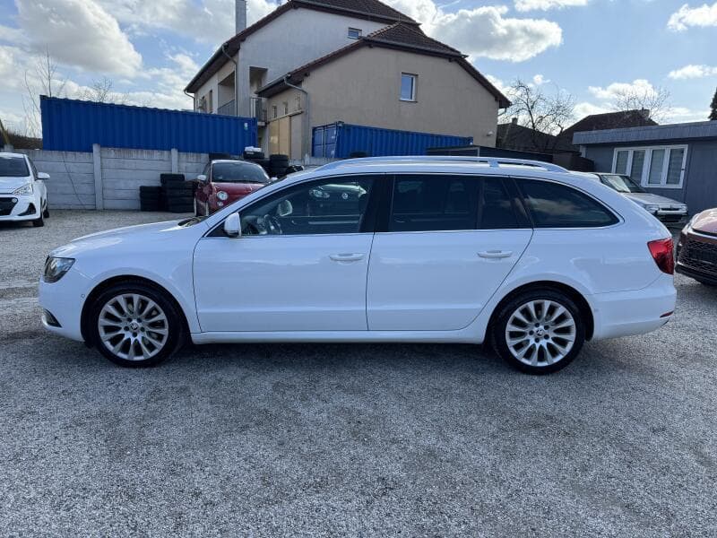 2013 Škoda SUPERB - 5