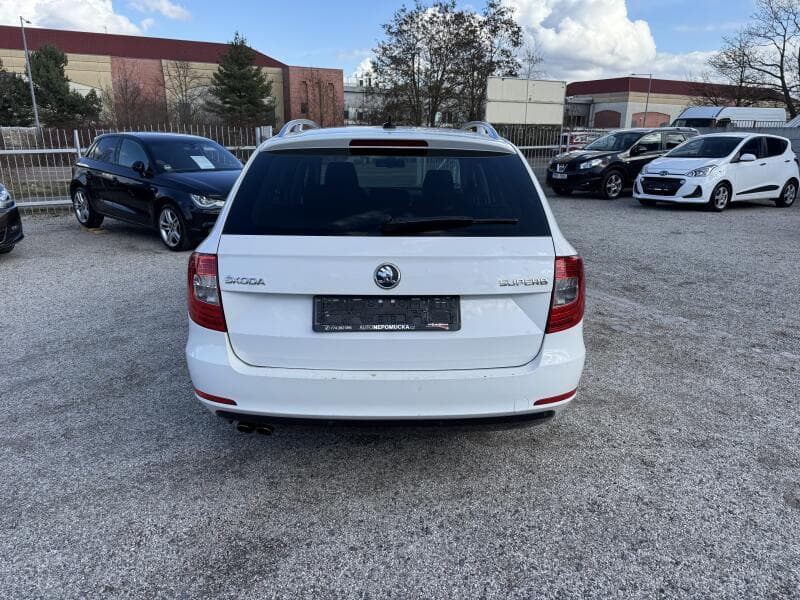 2013 Škoda SUPERB - 7