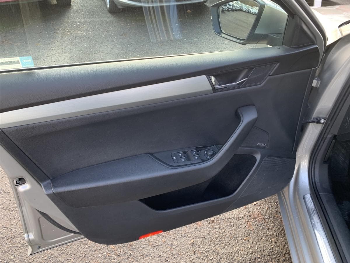 2017 Škoda Superb - 15