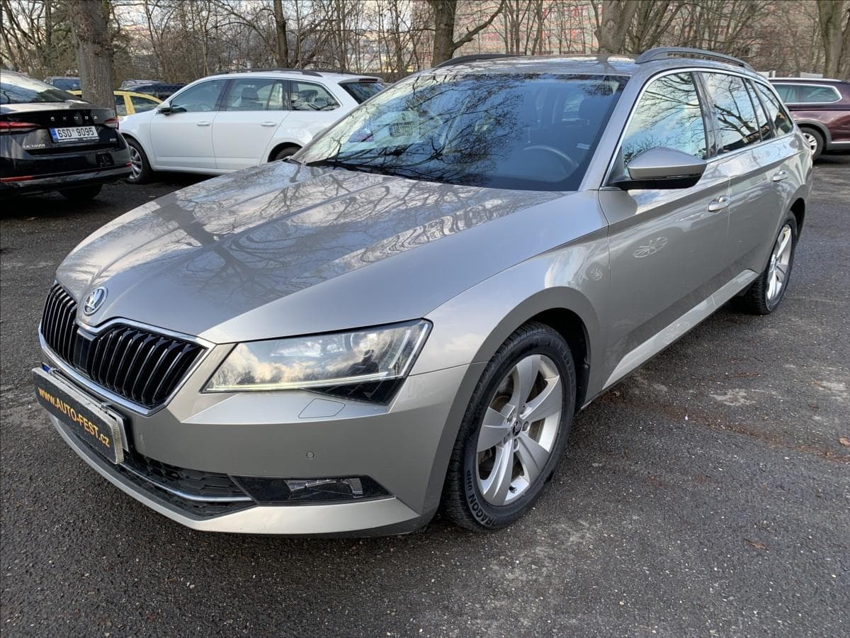 Škoda Superb 2,0 TDI AMB. ČR,SERVISKA kombi