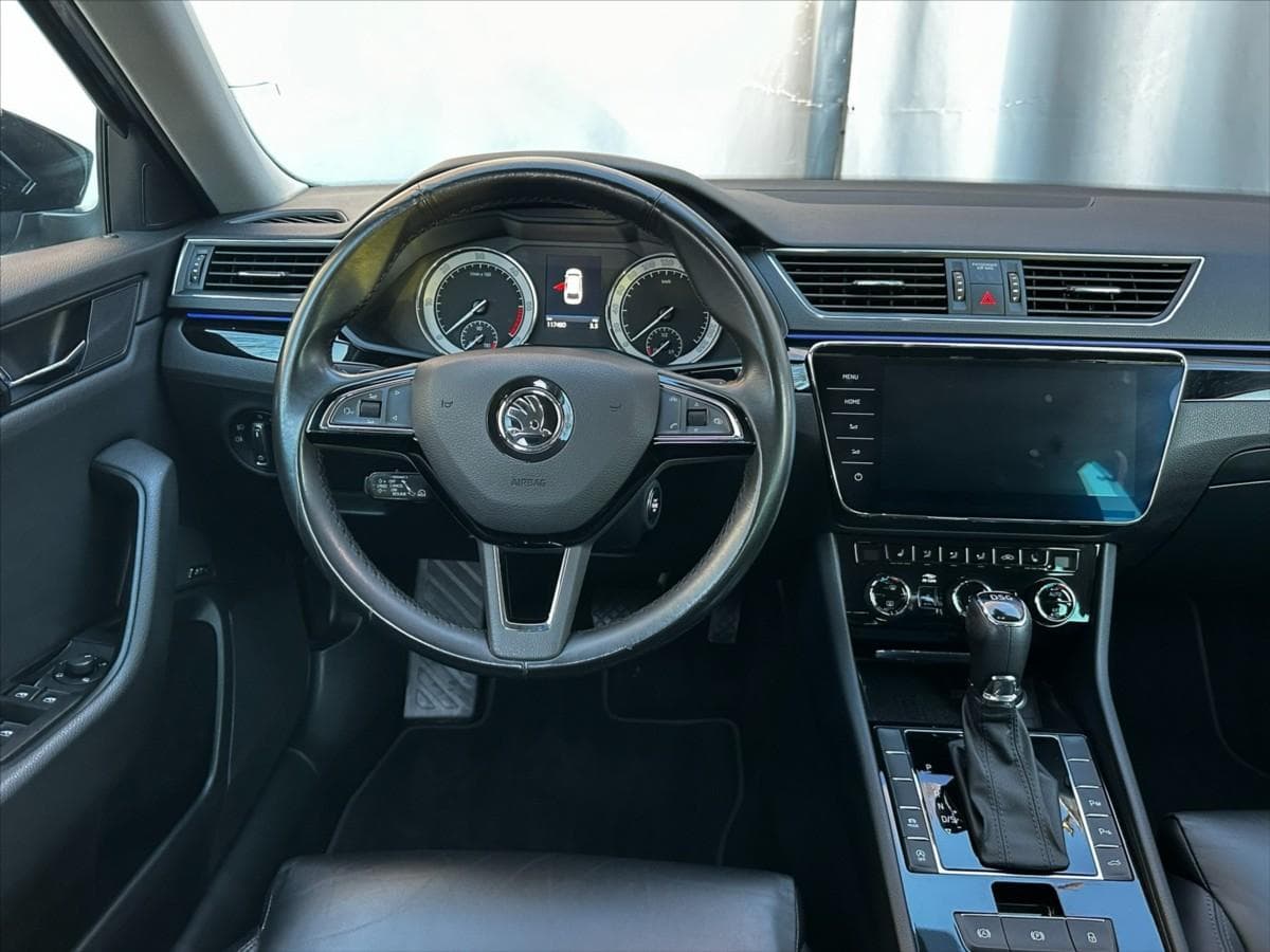 2018 Škoda SUPERB - 19