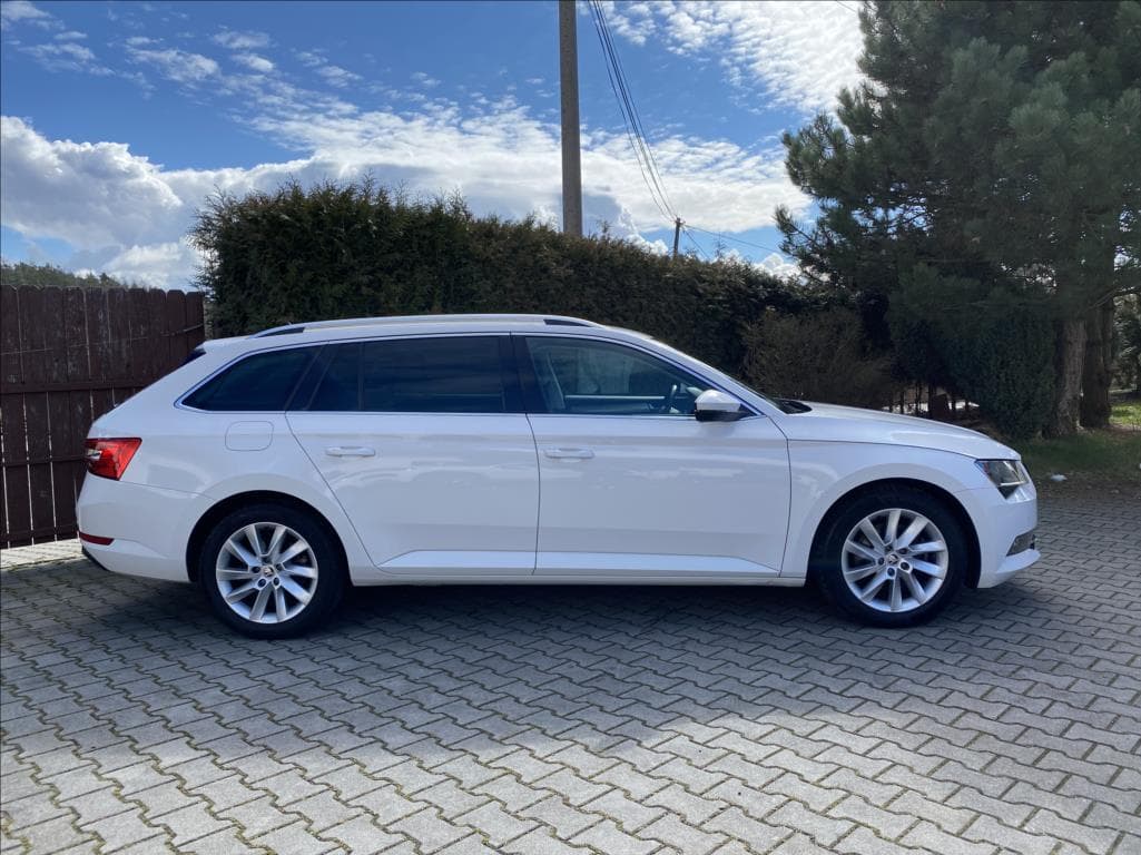 2019 Škoda Superb - 7