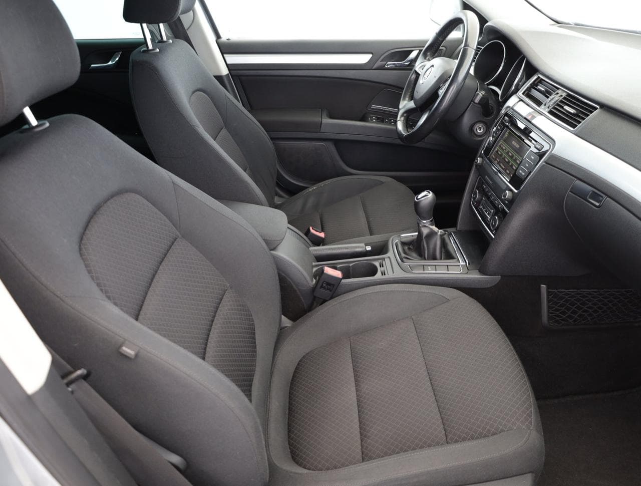 2013 Škoda SUPERB - 10