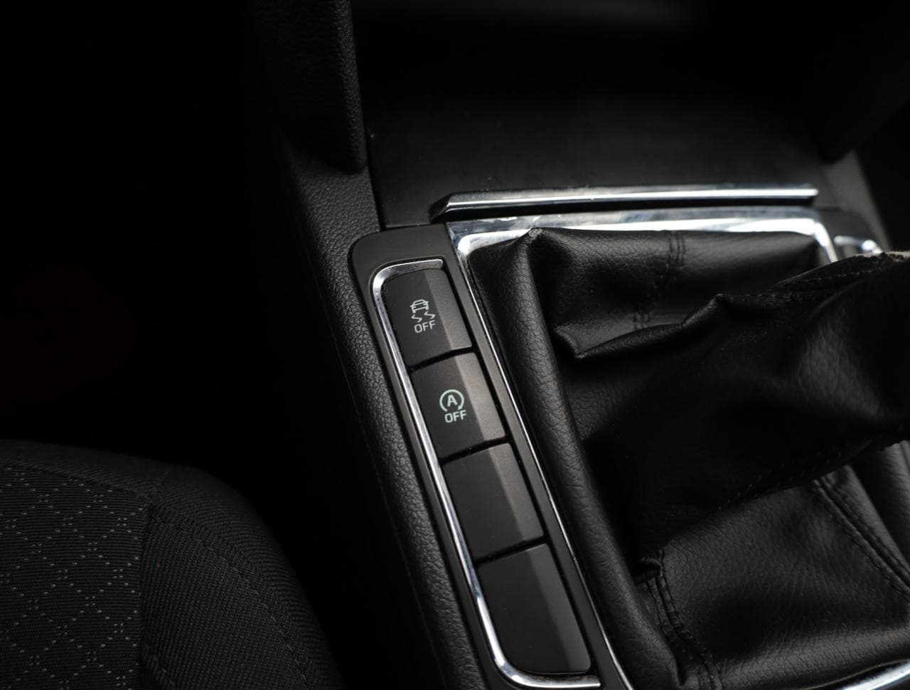 2013 Škoda SUPERB - 18