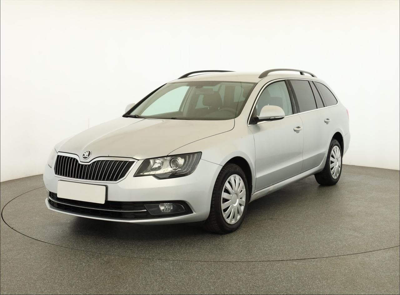 2013 Škoda SUPERB - 3
