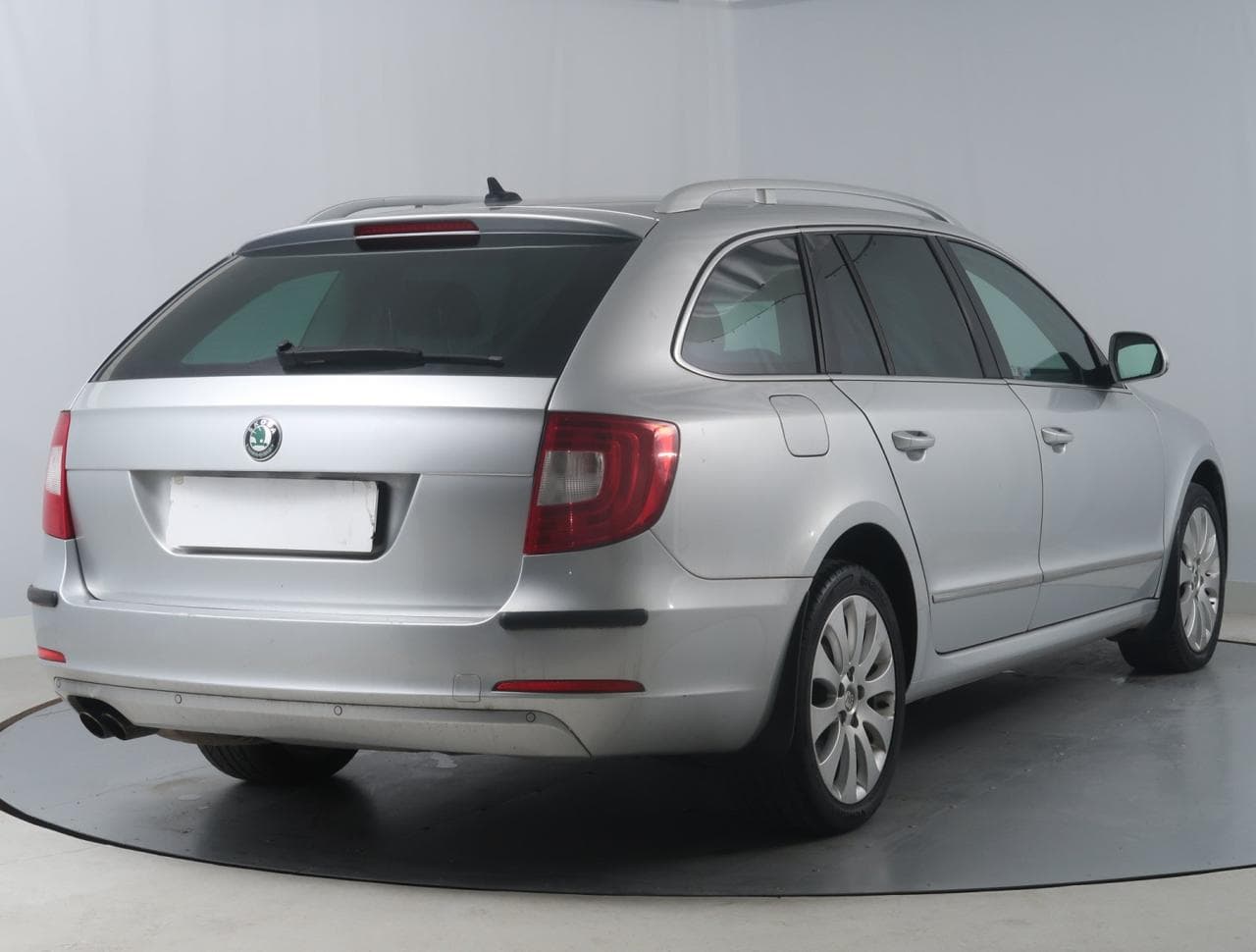 2010 Škoda SUPERB - 7