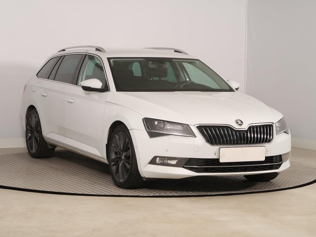 Škoda Superb 2.0 TDI 140kW kombi
