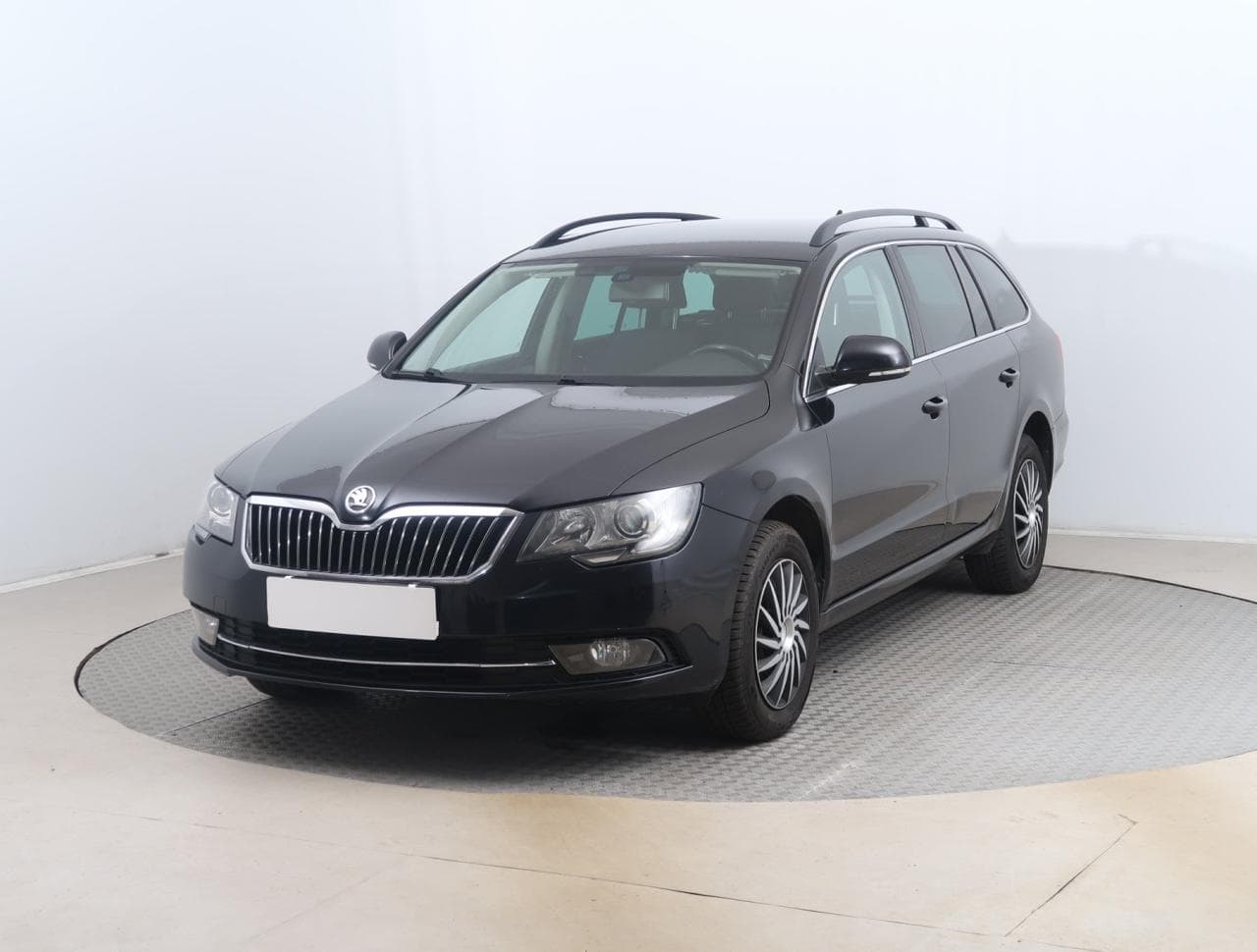 2014 Škoda SUPERB - 3
