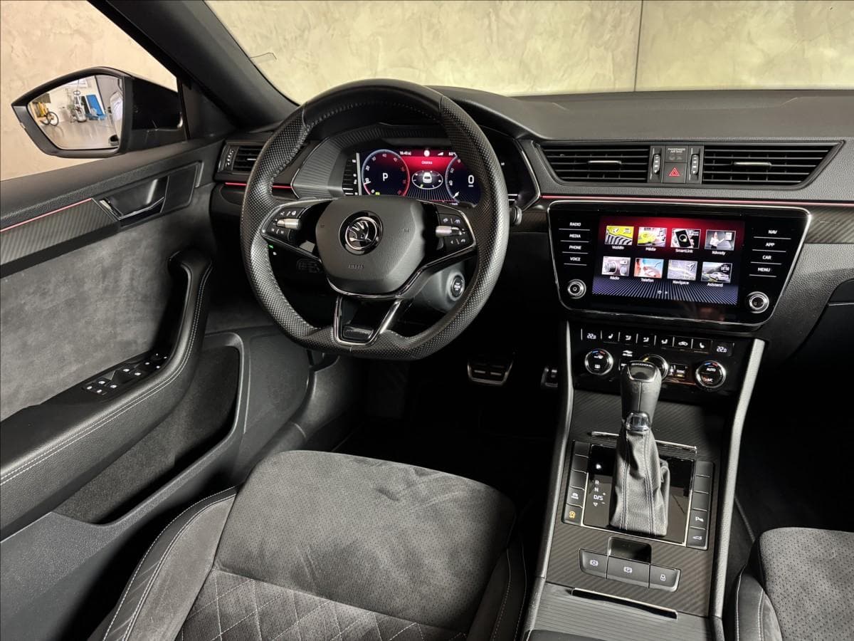 2022 Škoda SUPERB - 19
