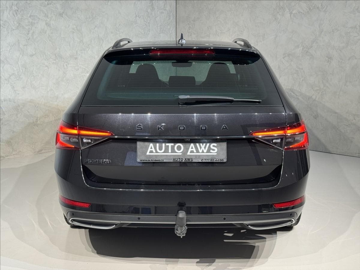 2022 Škoda SUPERB - 9