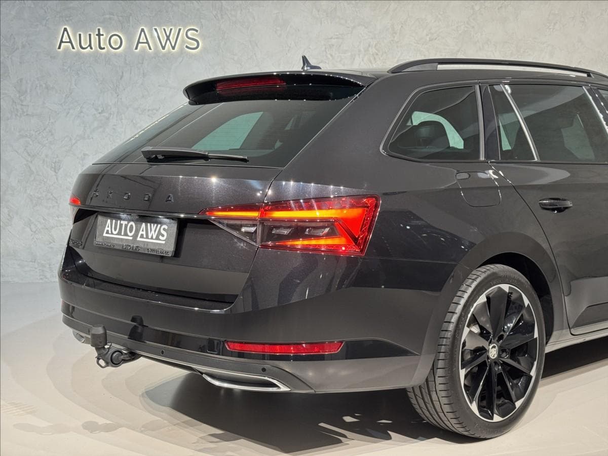 2022 Škoda SUPERB - 11