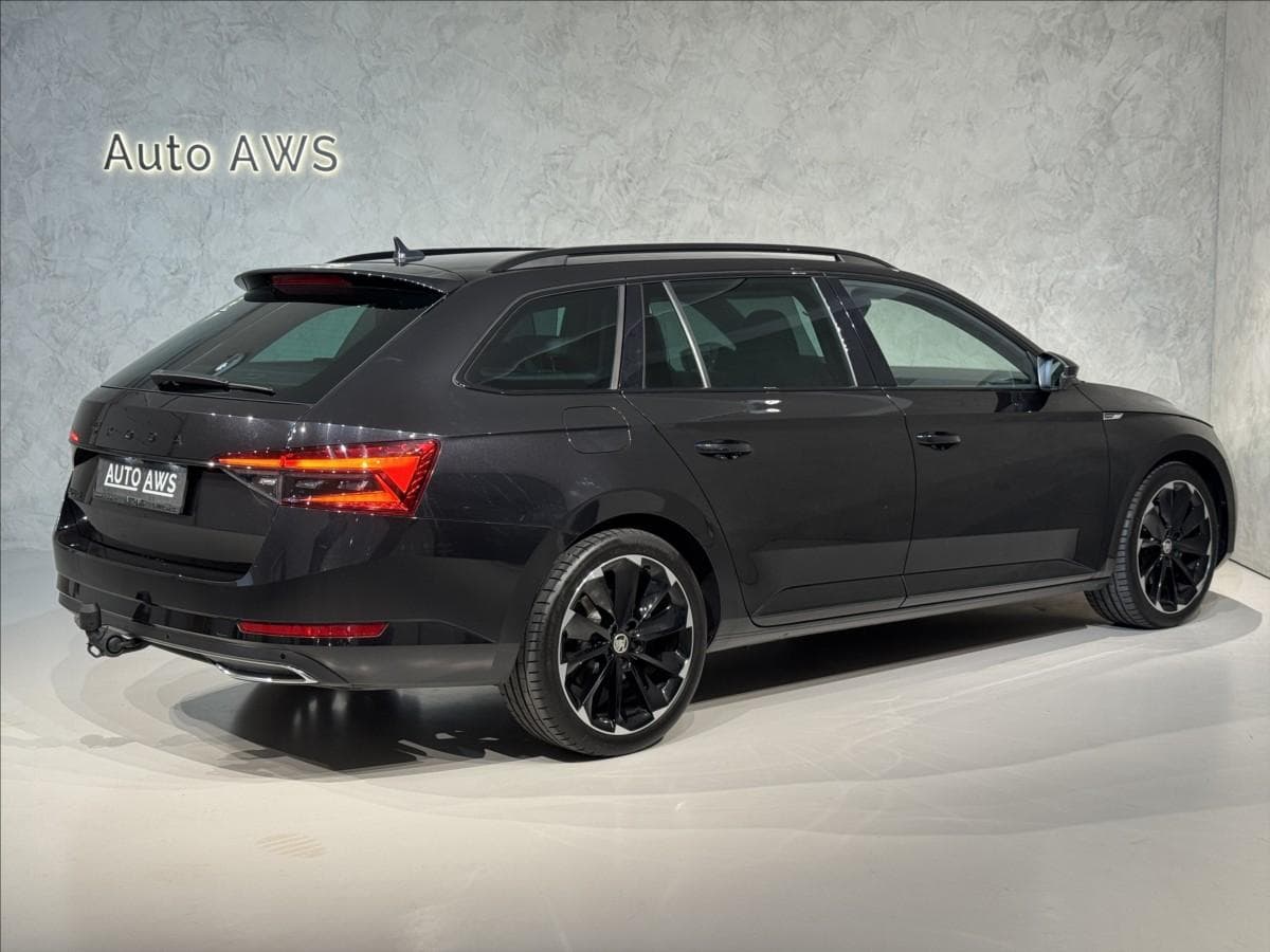 2022 Škoda SUPERB - 8