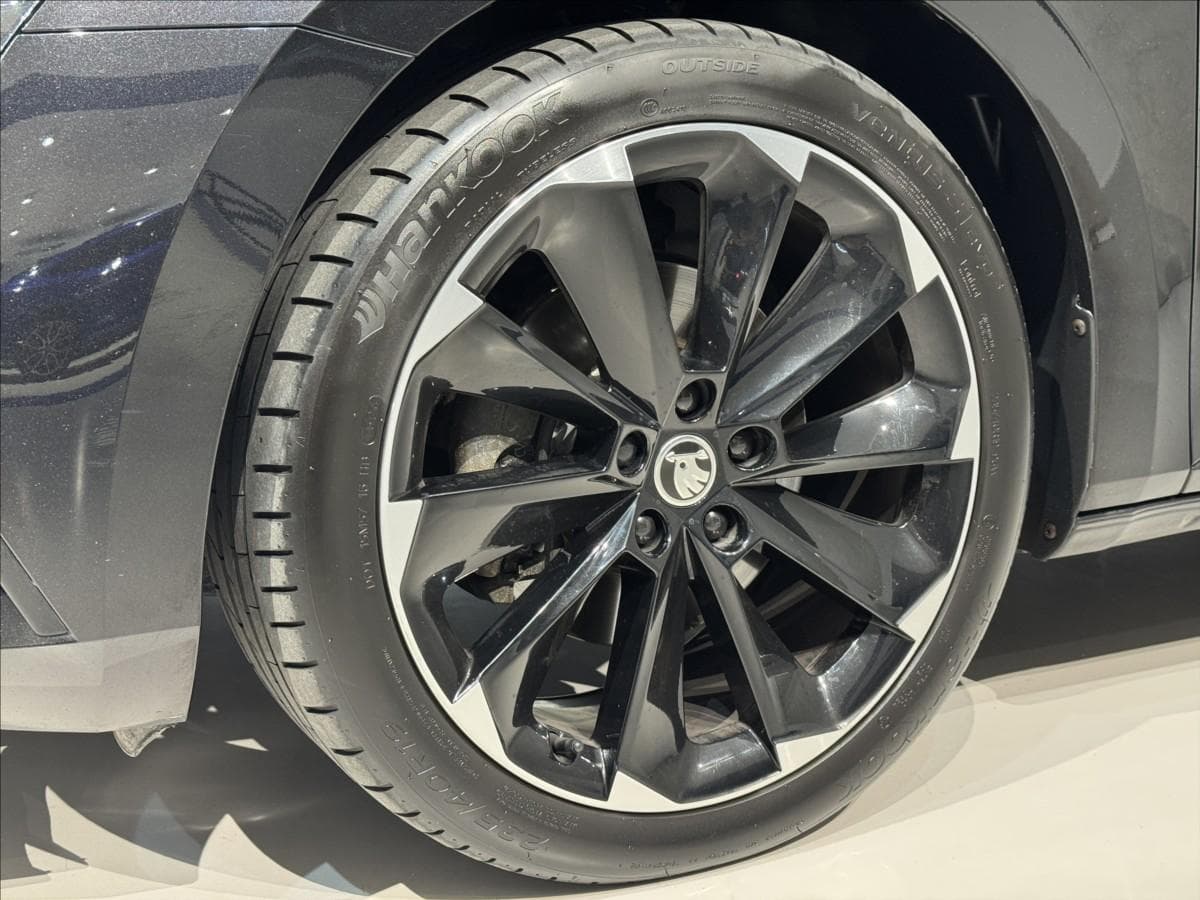 2022 Škoda SUPERB - 6