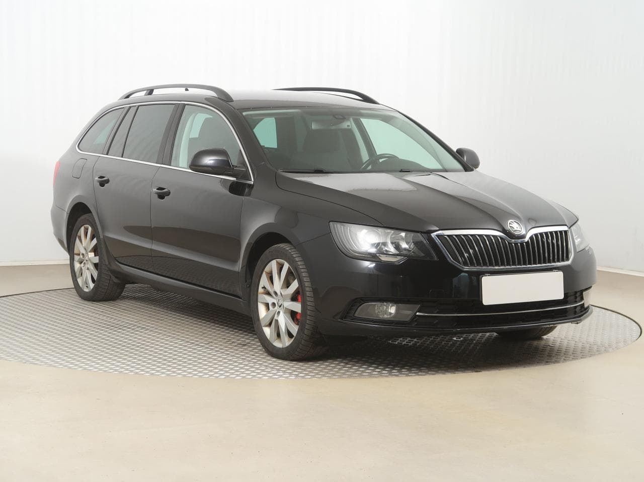 Škoda Superb 2.0 TDI 103kW kombi