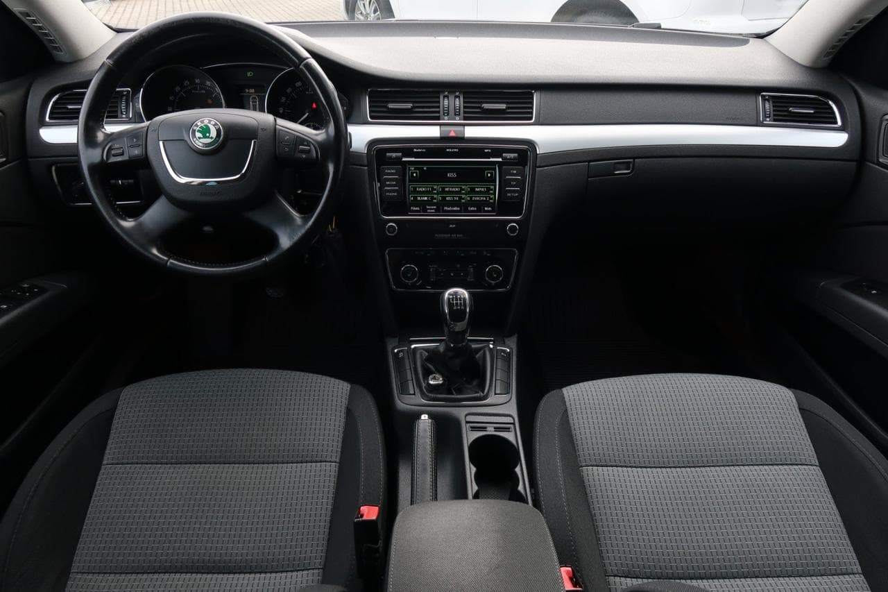 2012 Škoda Superb - 19