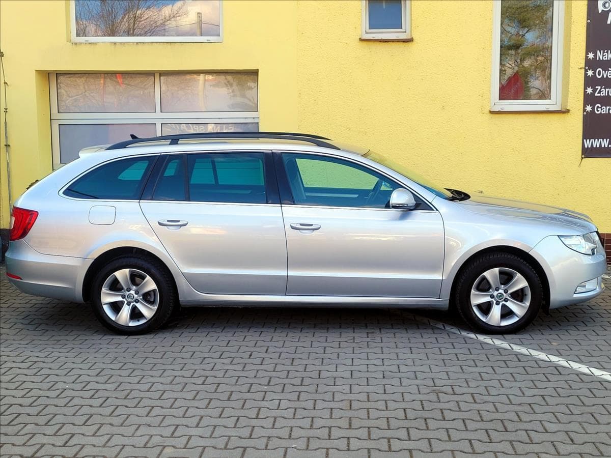 2012 Škoda SUPERB - 7