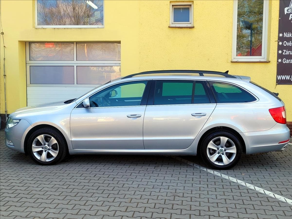 2012 Škoda SUPERB - 8