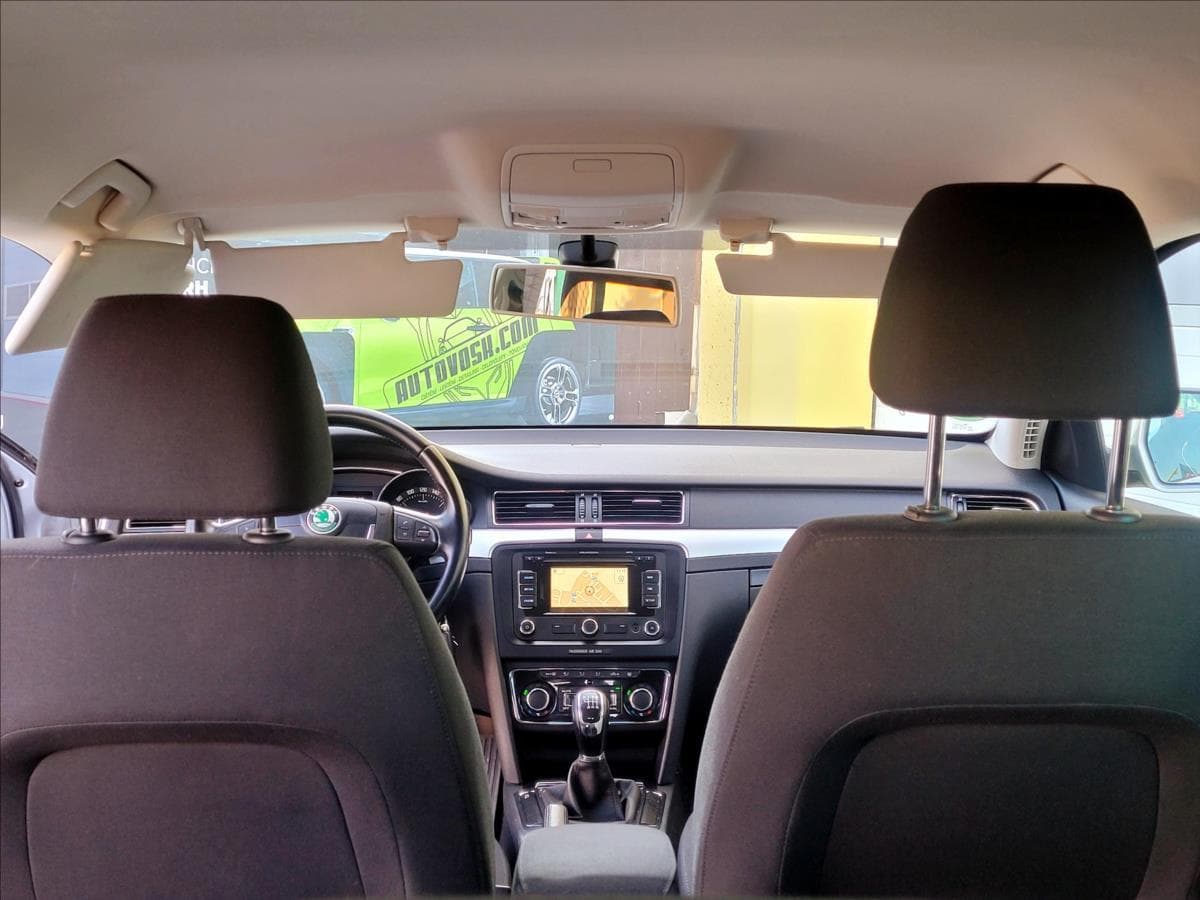 2012 Škoda SUPERB - 15