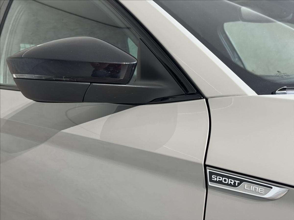 2021 Škoda SUPERB - 8