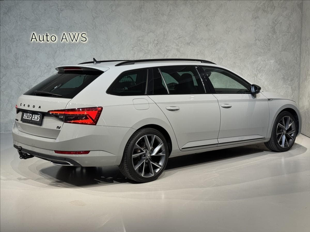 2021 Škoda SUPERB - 9