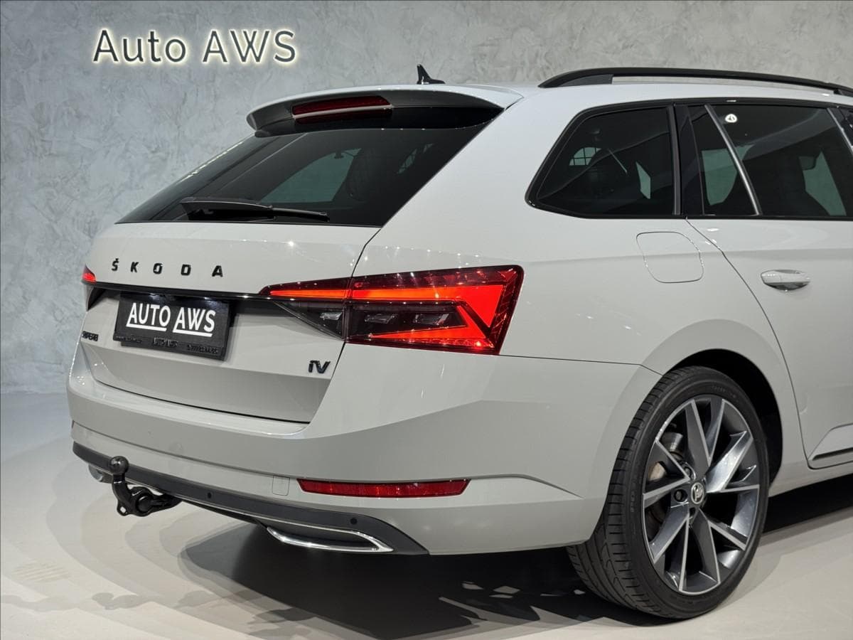 2021 Škoda SUPERB - 12