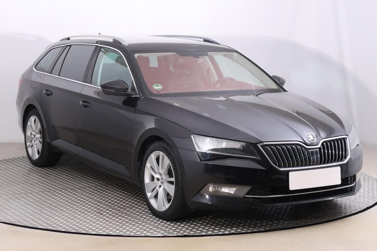 Škoda Superb 2.0 TDI 140kW kombi