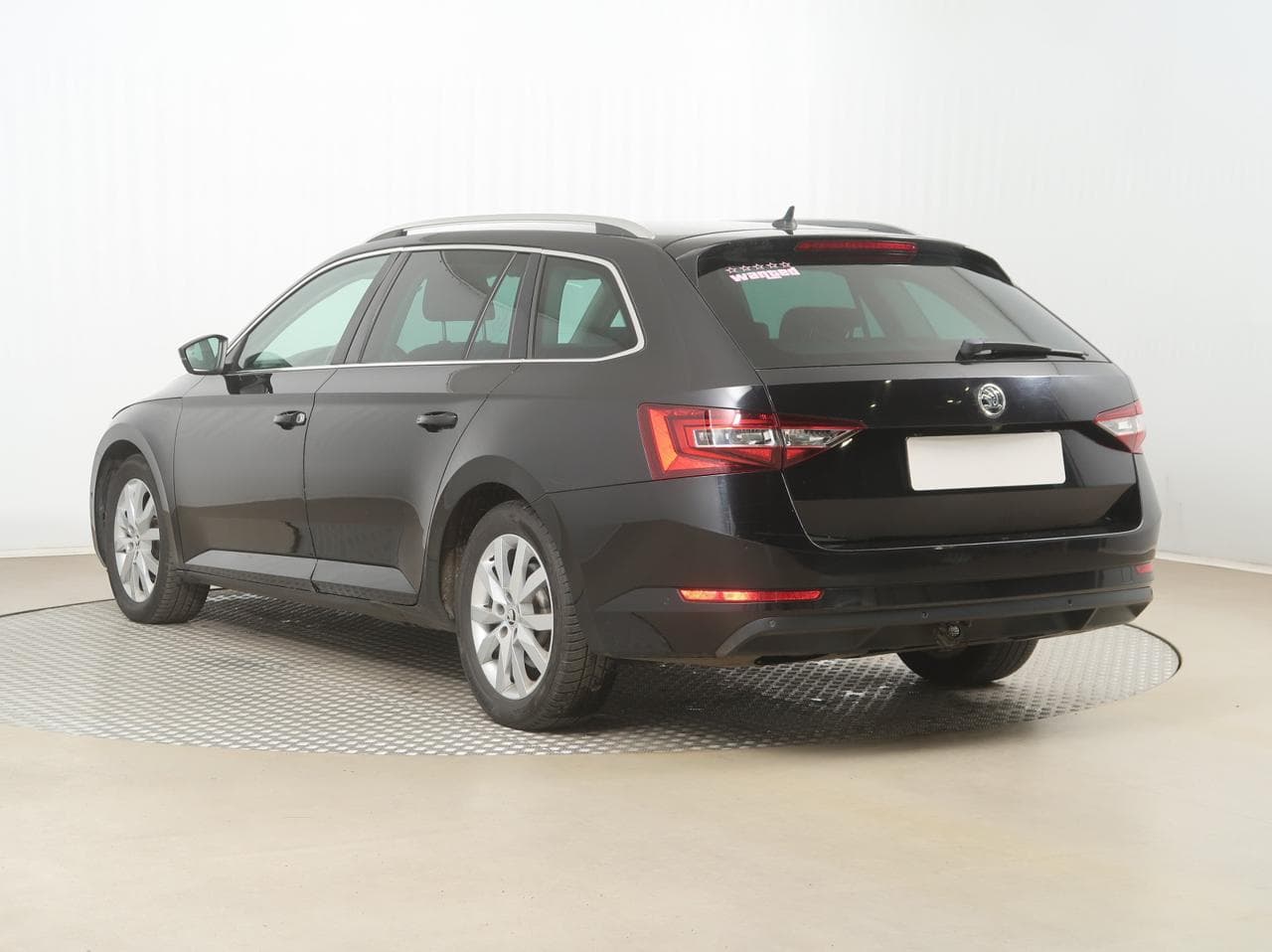 2015 Škoda SUPERB - 5