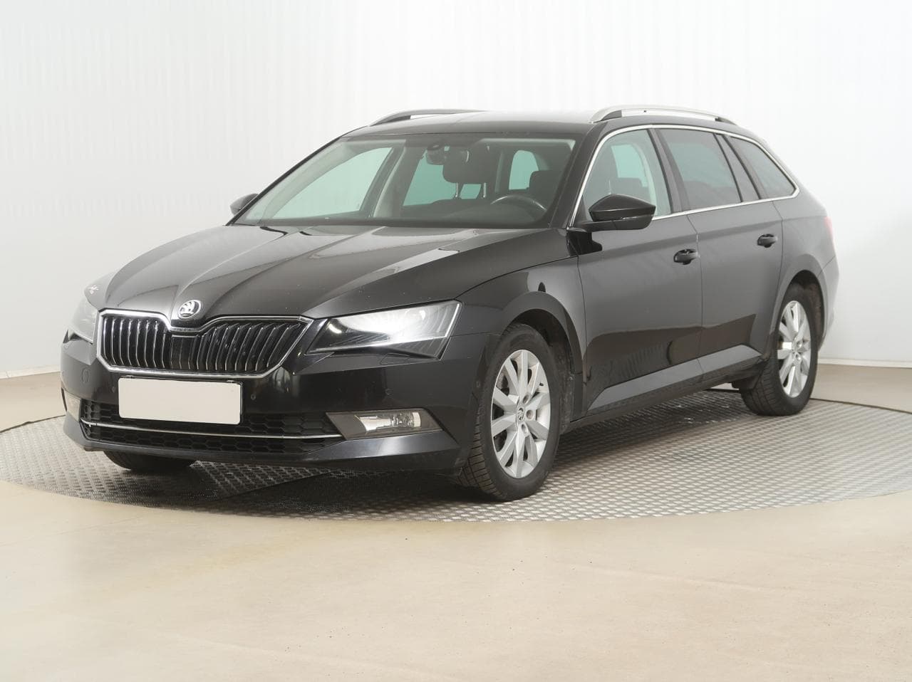 2015 Škoda SUPERB - 3