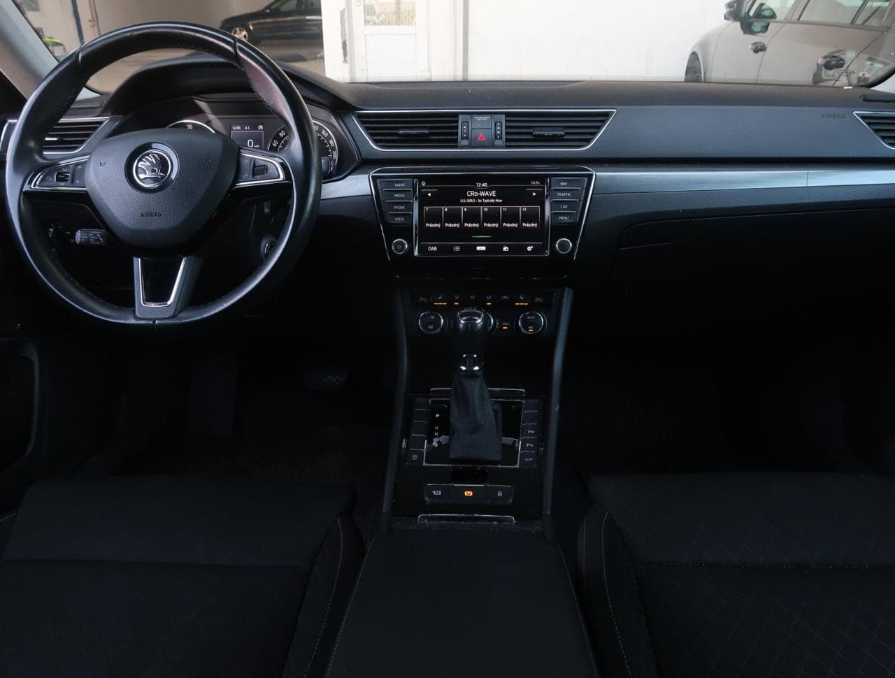 2015 Škoda SUPERB - 10