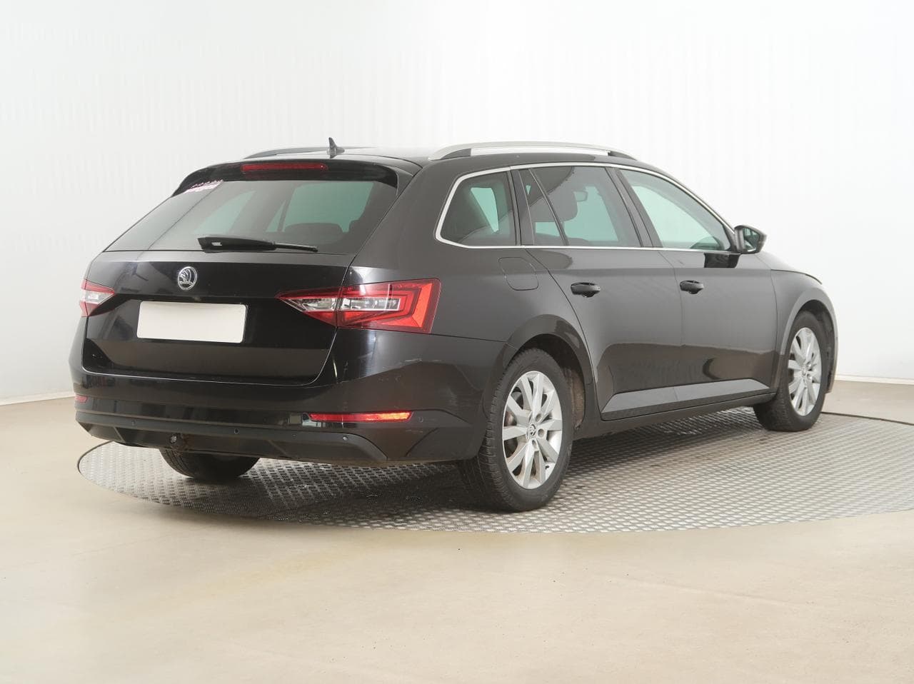 2015 Škoda SUPERB - 7