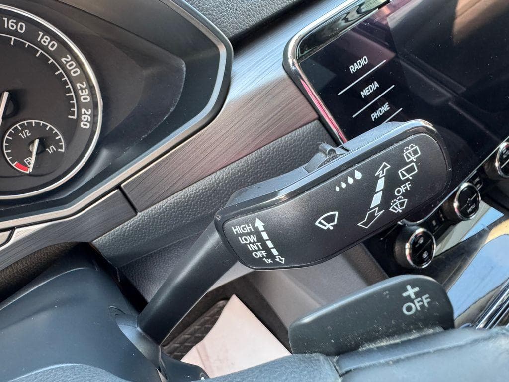 2017 Škoda SUPERB - 11