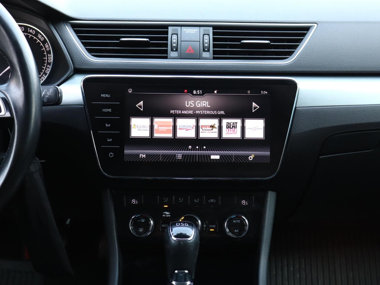2018 Škoda SUPERB - 16