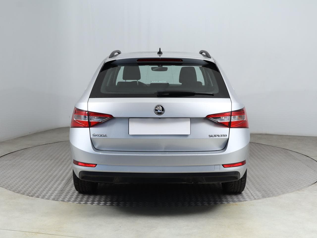 2018 Škoda SUPERB - 6