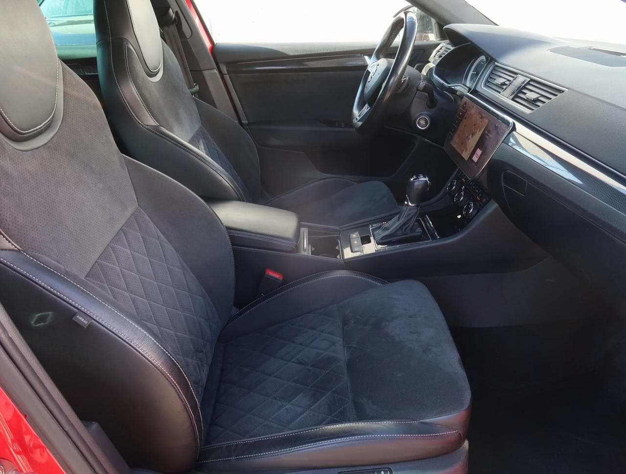 2018 Škoda Superb - 23