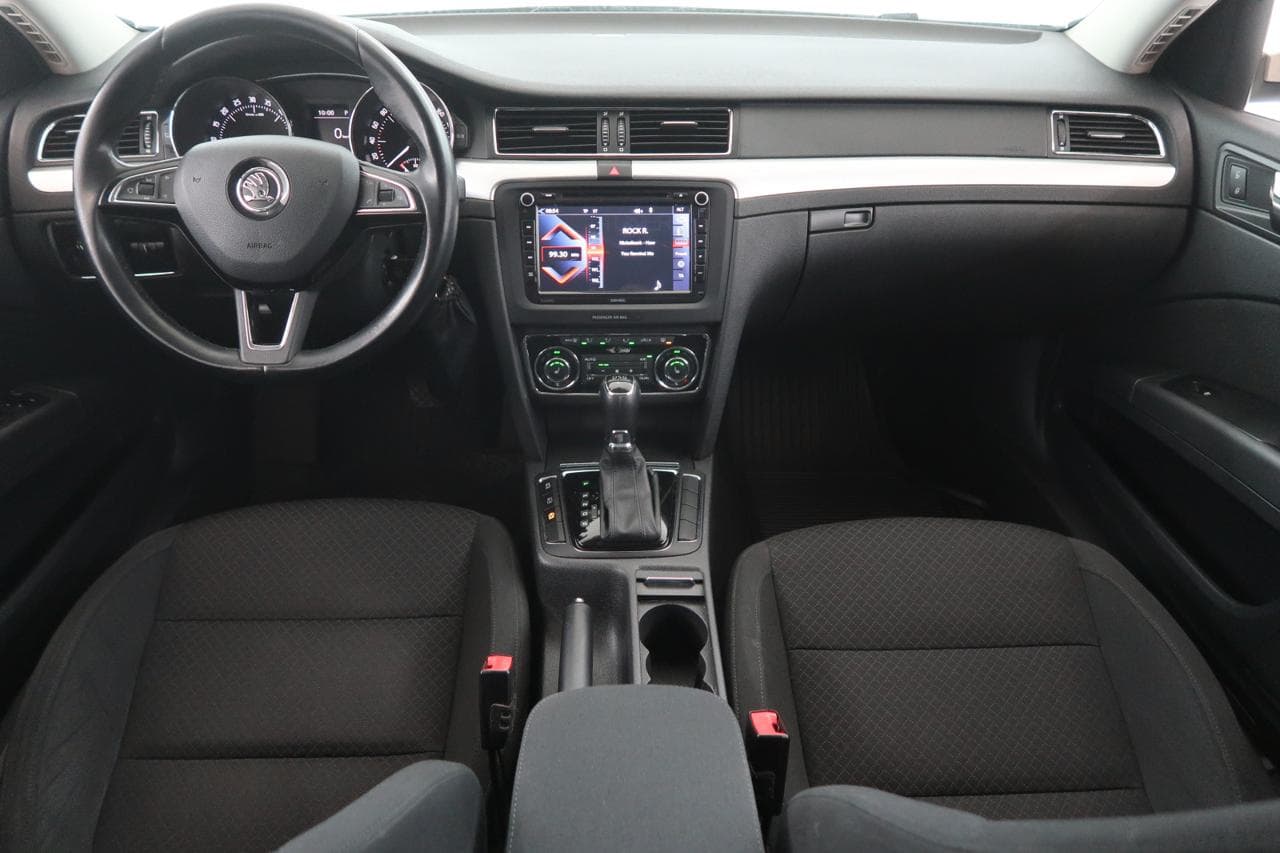 2014 Škoda SUPERB - 10