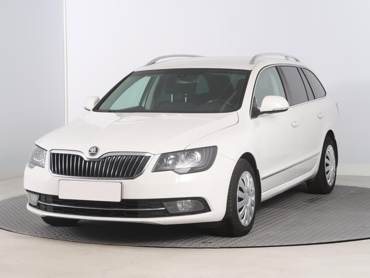 2014 Škoda SUPERB - 3