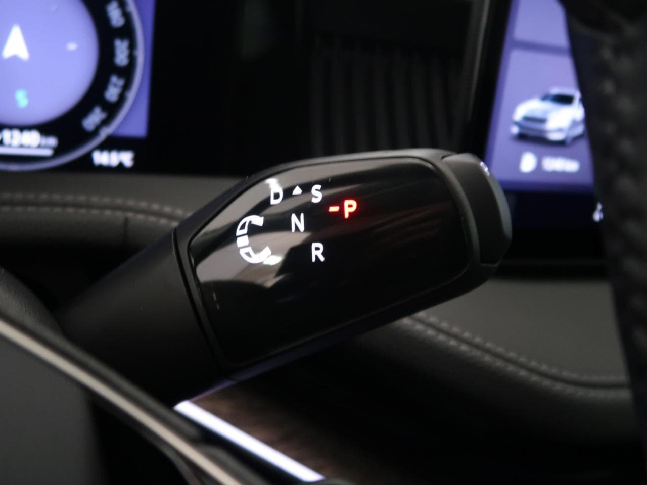 2024 Škoda SUPERB - 18